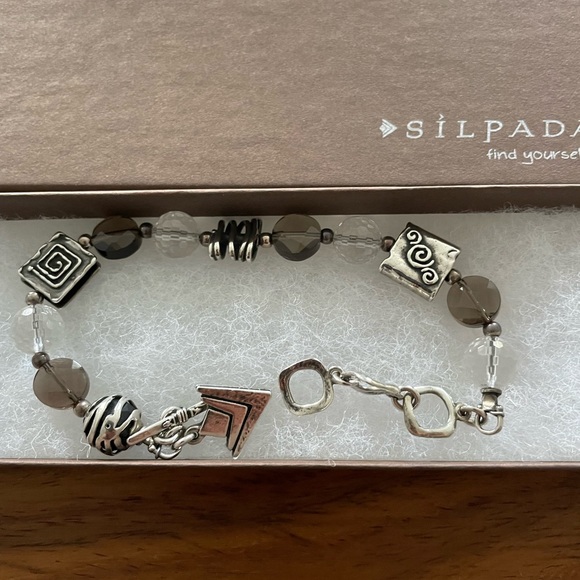 Silpada Sterling Silver and Quartz Bracelet - Picture 7 of 7